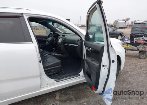 2014 Kia Sorento Limited V6 from USA, damaged, VIN 5XYKWDA72EG450177